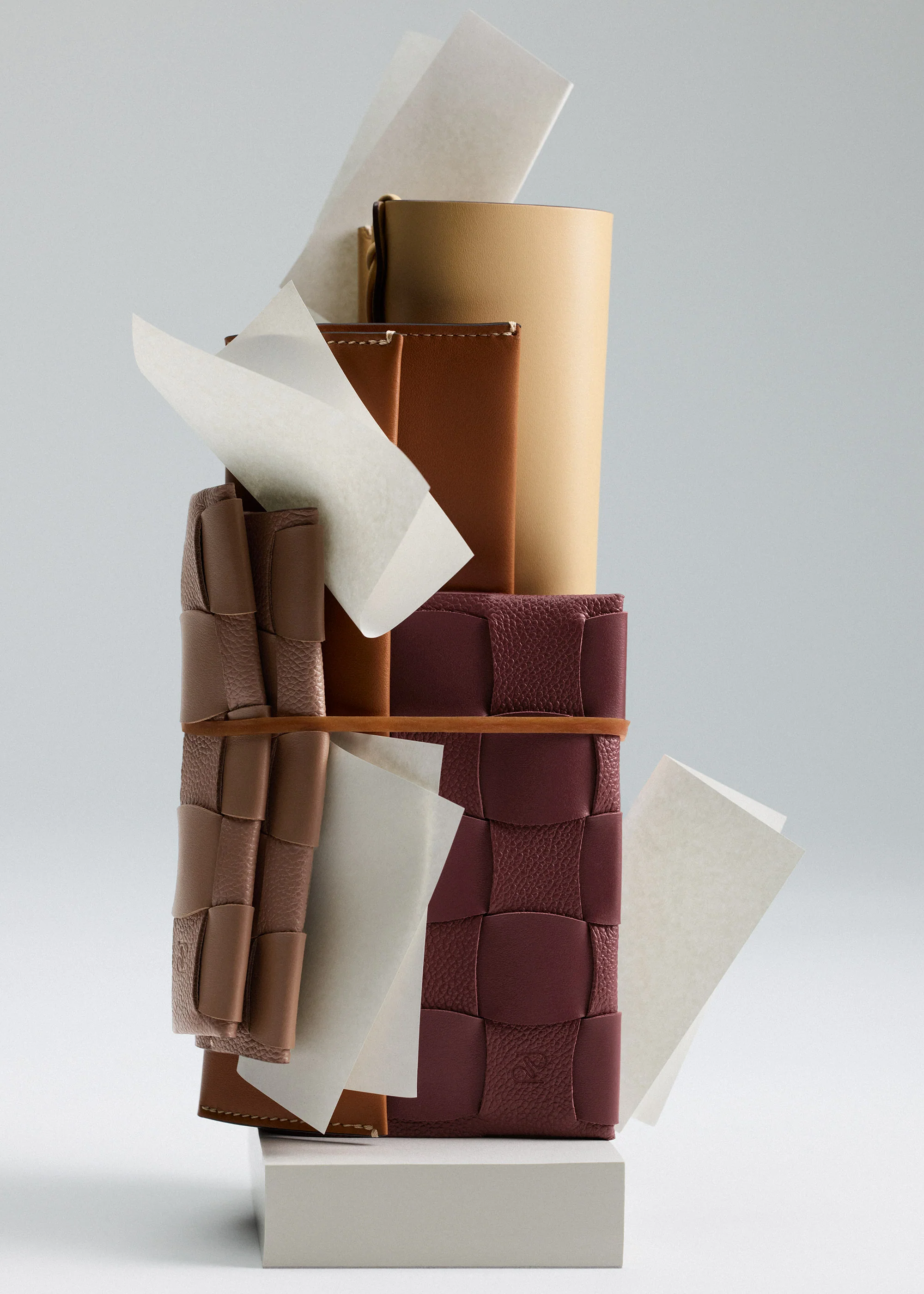 Couvre carnet Neiti A6 - Cerise Noire - Image 4