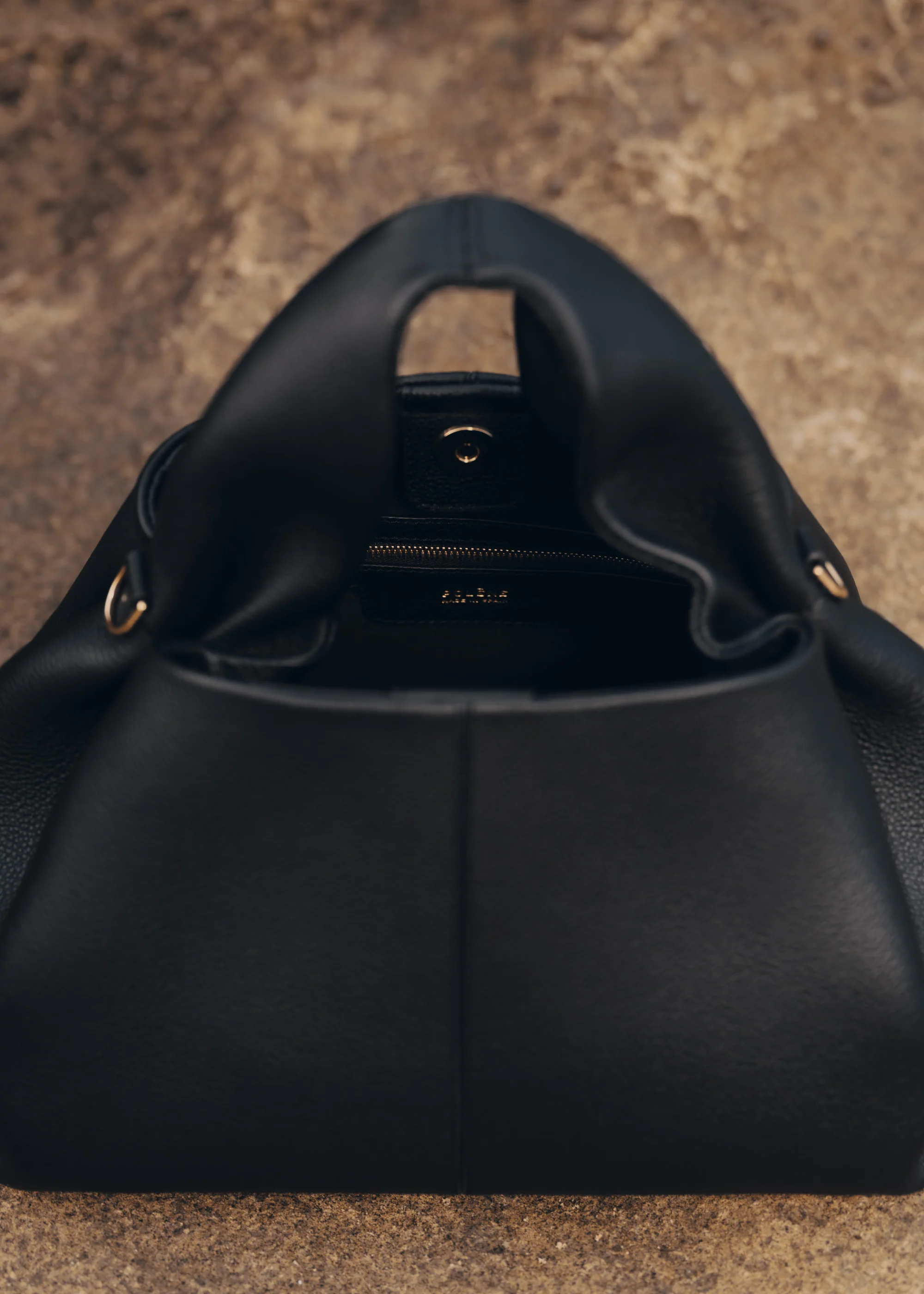Numéro Neuf - Noir Grainé - Image 7